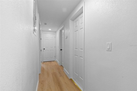 Villa ou maison à vendre à Orlando, Floride: 3 chambres, 111.58 m2 № 2396962 - photo 11