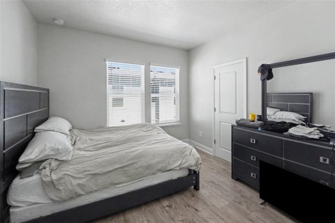 Adosado en venta en Tampa, Florida, 3 dormitorios, 183.67 m2 № 2426043 - foto 9