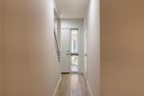 Adosado en alquiler en Orlando, Florida, 2 dormitorios, 91.6 m2 № 2258264 - foto 2