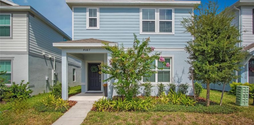 House in Apopka, Florida 4 bedrooms, 189.24 sq.m. № 1870304