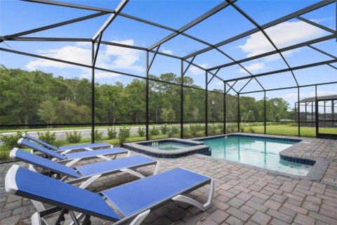Villa ou maison à vendre à Kissimmee, Floride: 8 chambres, 398.46 m2 № 2125277 - photo 6