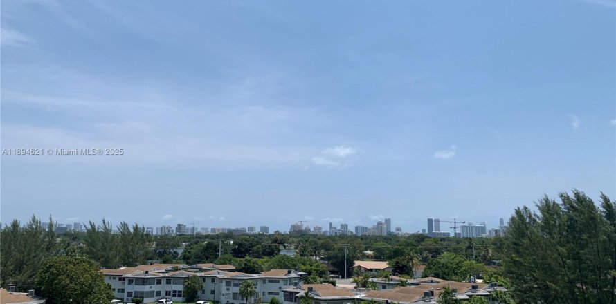 Appartement à Miami, Floride 2 chambres, 122.35 m2 № 1948931