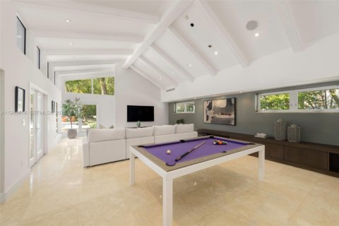 Villa ou maison à vendre à Coral Gables, Floride: 6 chambres, 578.13 m2 № 2046824 - photo 19