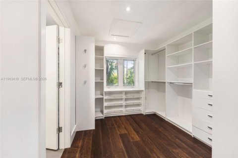 Villa ou maison à vendre à Coral Gables, Floride: 6 chambres, 578.13 m2 № 2046824 - photo 26