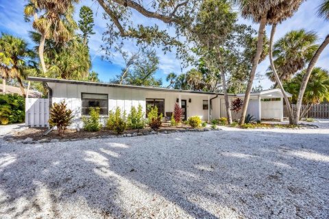 Villa ou maison à vendre à Sarasota, Floride: 3 chambres, 162.58 m2 № 2313027 - photo 3
