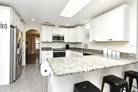House in DeBary, Florida 3 bedrooms, 219.62 sq.m. № 1797289 - photo 13