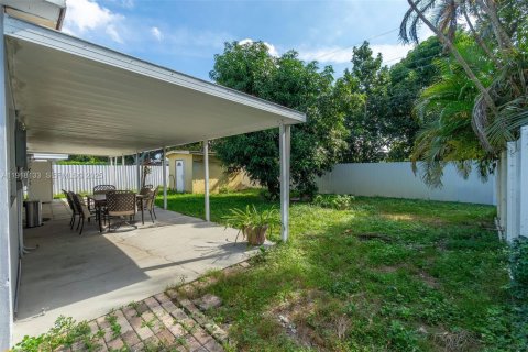 Купить виллу или дом в Холливуд, Флорида 3 спальни, 118.64м2, № 1987940 - фото 30