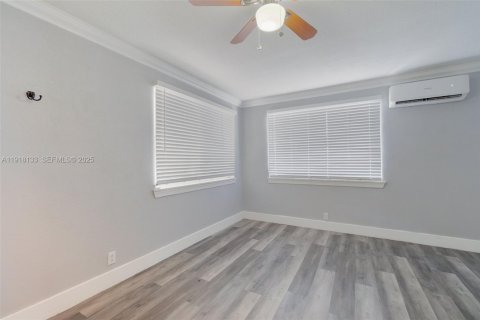 Купить виллу или дом в Холливуд, Флорида 3 спальни, 118.64м2, № 1987940 - фото 16