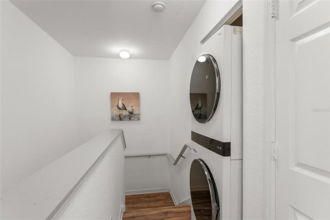 Condominio en venta en Kissimmee, Florida, 4 dormitorios, 136.57 m2 № 2226055 - foto 17