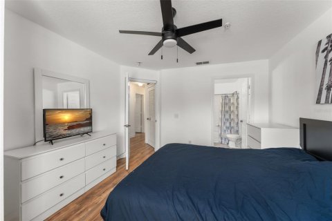 Condominio en venta en Kissimmee, Florida, 4 dormitorios, 136.57 m2 № 2226055 - foto 25