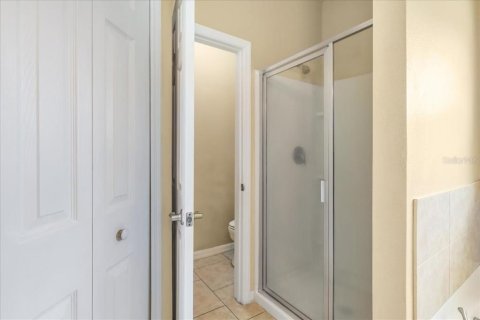 Casa en venta en Kissimmee, Florida, 4 dormitorios, 163.32 m2 № 2228345 - foto 18