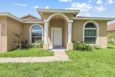 Casa en venta en Kissimmee, Florida, 4 dormitorios, 163.32 m2 № 2228345 - foto 10