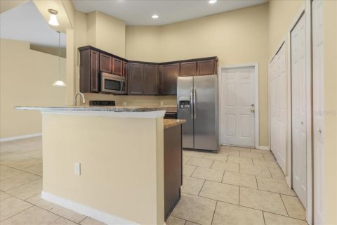 Casa en venta en Kissimmee, Florida, 4 dormitorios, 163.32 m2 № 2228345 - foto 26