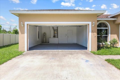 Casa en venta en Kissimmee, Florida, 4 dormitorios, 163.32 m2 № 2228345 - foto 8