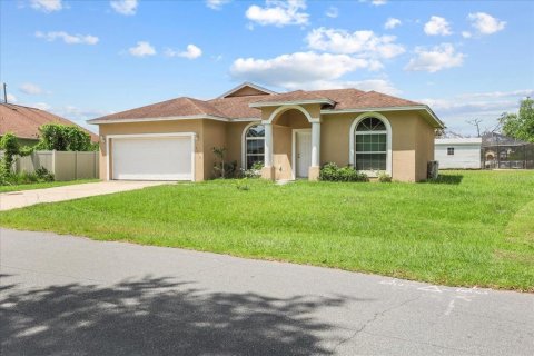 Casa en venta en Kissimmee, Florida, 4 dormitorios, 163.32 m2 № 2228345 - foto 9