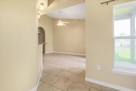 Casa en venta en Kissimmee, Florida, 4 dormitorios, 163.32 m2 № 2228345 - foto 23
