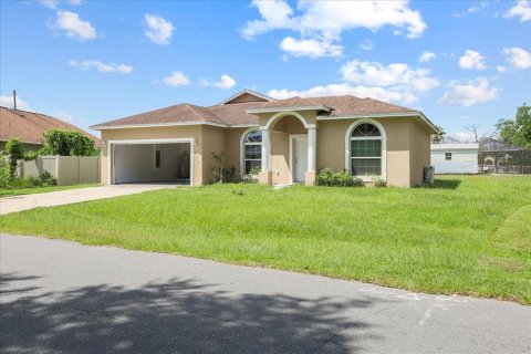 Casa en venta en Kissimmee, Florida, 4 dormitorios, 163.32 m2 № 2228345 - foto 5