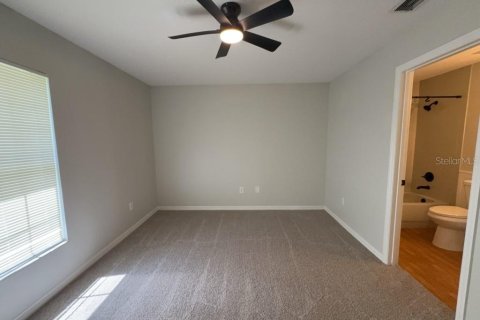 Villa ou maison à louer à Ocala, Floride: 3 chambres, 111.11 m2 № 2384012 - photo 15