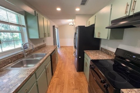 Villa ou maison à louer à Ocala, Floride: 3 chambres, 111.11 m2 № 2384012 - photo 9