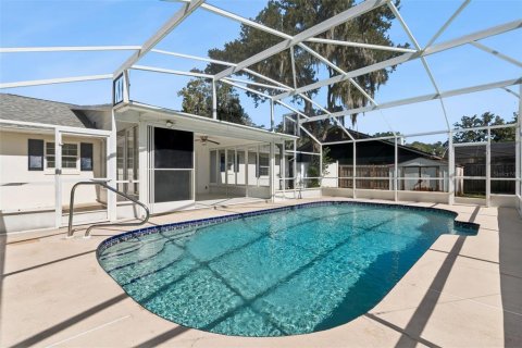 Villa ou maison à vendre à Fruitland Park, Floride: 3 chambres, 124.12 m2 № 2428816 - photo 28