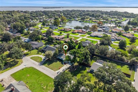 Villa ou maison à vendre à Fruitland Park, Floride: 3 chambres, 124.12 m2 № 2428816 - photo 3
