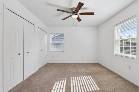 Villa ou maison à vendre à Fruitland Park, Floride: 3 chambres, 124.12 m2 № 2428816 - photo 26