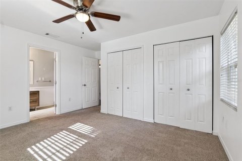 Villa ou maison à vendre à Fruitland Park, Floride: 3 chambres, 124.12 m2 № 2428816 - photo 19