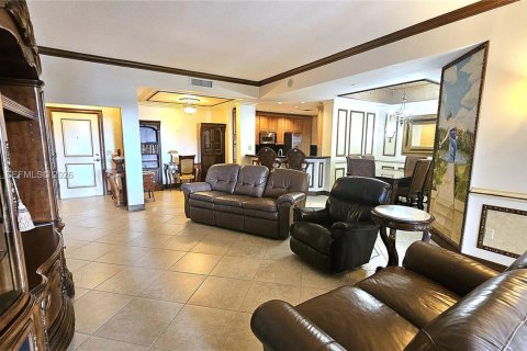 Copropriété à louer à Weston, Floride: 2 chambres, 142.05 m2 № 2027454 - photo 11