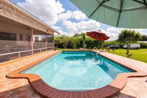 Villa ou maison à Homestead, Floride 4 chambres, 273.69 m2 № 2014656