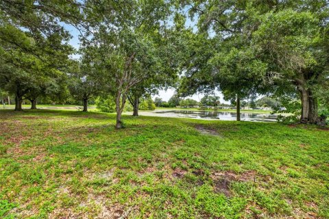 Casa en venta en Pinellas Park, Florida, 6 dormitorios, 613.15 m2 № 2329480 - foto 7