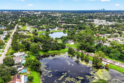 Casa en venta en Pinellas Park, Florida, 6 dormitorios, 613.15 m2 № 2329480 - foto 16