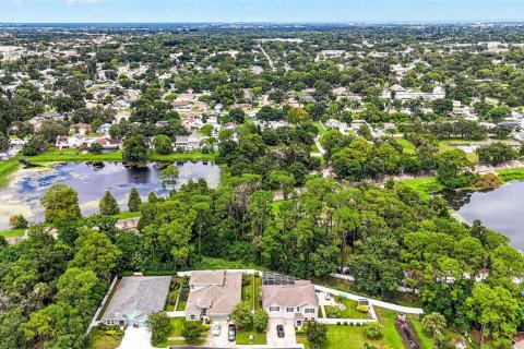 Casa en venta en Pinellas Park, Florida, 6 dormitorios, 613.15 m2 № 2329480 - foto 19