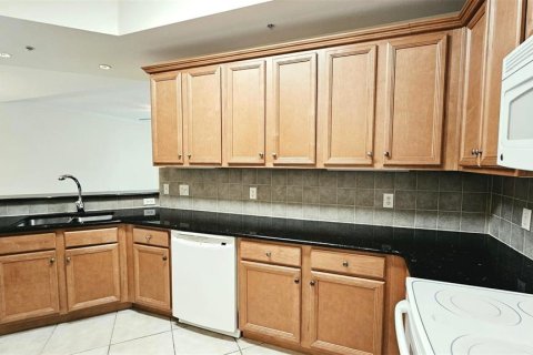 Copropriété à louer à Englewood, Floride: 3 chambres, 160.63 m2 № 2406751 - photo 13