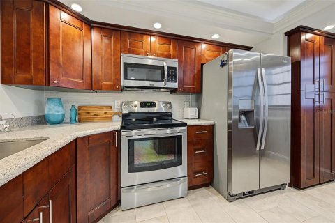 Copropriété à vendre à Indian Shores, Floride: 2 chambres, 122.63 m2 № 2408803 - photo 27