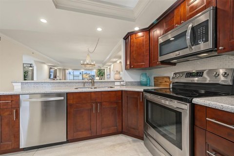 Copropriété à vendre à Indian Shores, Floride: 2 chambres, 122.63 m2 № 2408803 - photo 29
