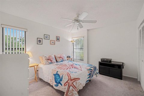 Copropriété à vendre à Punta Gorda, Floride: 2 chambres, 129.51 m2 № 2097629 - photo 13
