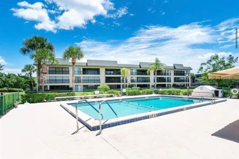 Copropriété à vendre à Punta Gorda, Floride: 2 chambres, 129.51 m2 № 2097629 - photo 19