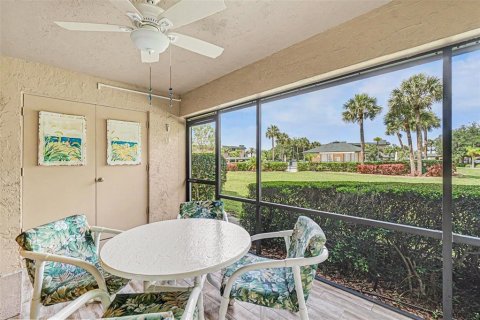 Copropriété à vendre à Punta Gorda, Floride: 2 chambres, 129.51 m2 № 2097629 - photo 17