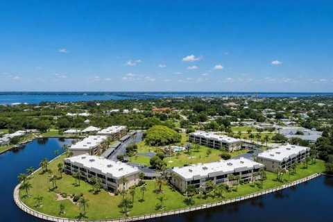 Condo à Punta Gorda, Floride, 2 chambres № 2097629