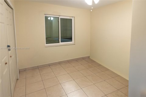 Villa ou maison à vendre à Florida City, Floride: 4 chambres, 129.6 m2 № 1969639 - photo 17