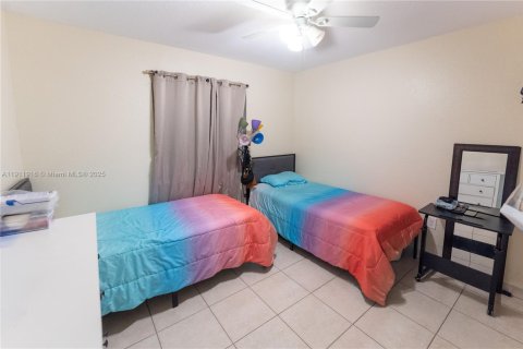 Villa ou maison à vendre à Florida City, Floride: 4 chambres, 129.6 m2 № 1969639 - photo 14