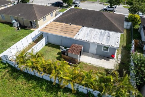 Villa ou maison à vendre à Florida City, Floride: 4 chambres, 129.6 m2 № 1969639 - photo 28