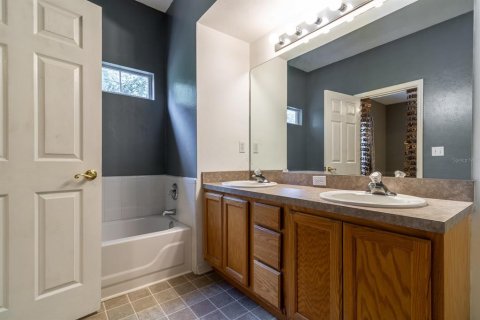 Touwnhouse à vendre à Gainesville, Floride: 3 chambres, 147.16 m2 № 2220202 - photo 29
