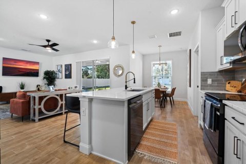 Villa ou maison à vendre à Palm Coast, Floride: 4 chambres, 167.22 m2 № 2308328 - photo 12