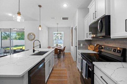 Villa ou maison à vendre à Palm Coast, Floride: 4 chambres, 167.22 m2 № 2308328 - photo 13