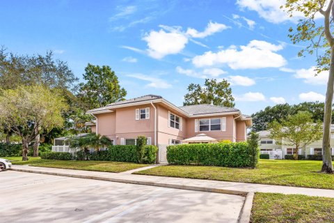 Townhouse in West Palm Beach, Florida 2 bedrooms, 125.42 sq.m. № 2088060 - photo 30