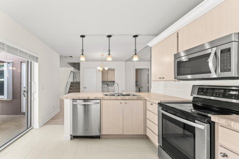 Townhouse in West Palm Beach, Florida 2 bedrooms, 125.42 sq.m. № 2088060 - photo 16