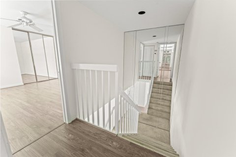 Townhouse in West Palm Beach, Florida 2 bedrooms, 125.42 sq.m. № 2088060 - photo 18