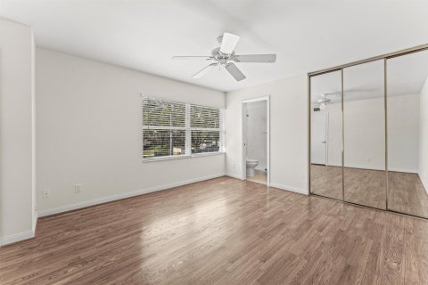 Townhouse in West Palm Beach, Florida 2 bedrooms, 125.42 sq.m. № 2088060 - photo 27