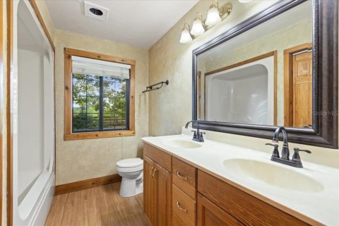Villa ou maison à vendre à Bell, Floride: 4 chambres, 179.49 m2 № 2410415 - photo 19
